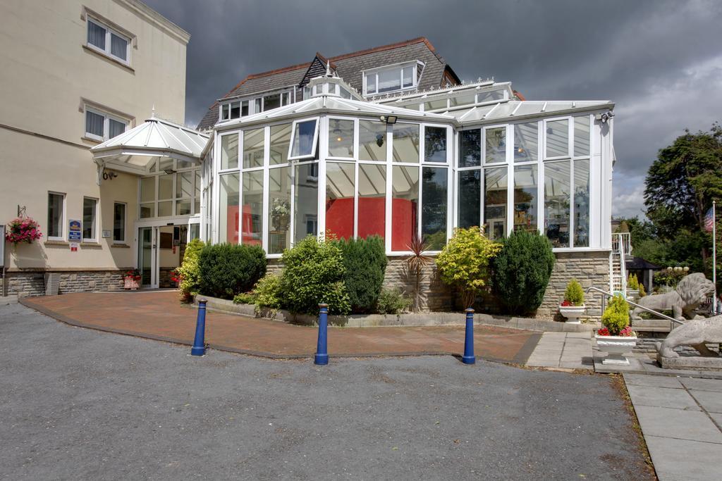 The Diplomat Hotel Restaurant & Spa Llanelli Esterno foto